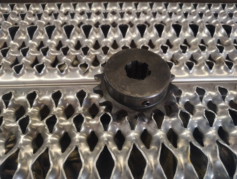 1" 6 Spline 16 tooth # 50 Sprocket | 50BS16 | Warren Double Chain Drive |