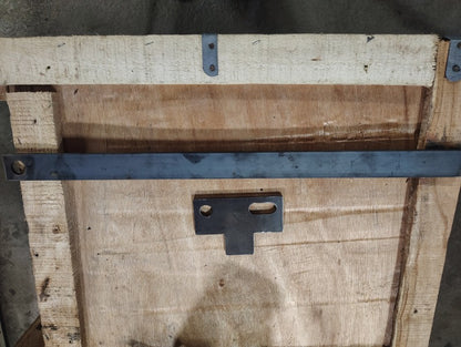 Hydraulic pump bracket | Fits P20 and P330 pumps |