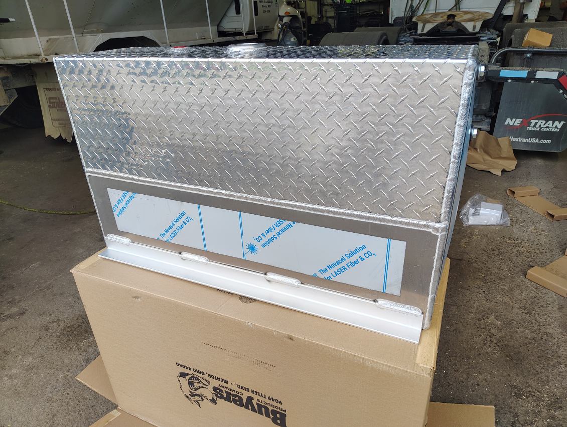 50 Gallon Upright Hydraulic Tank | Hydraulic Reservoir |